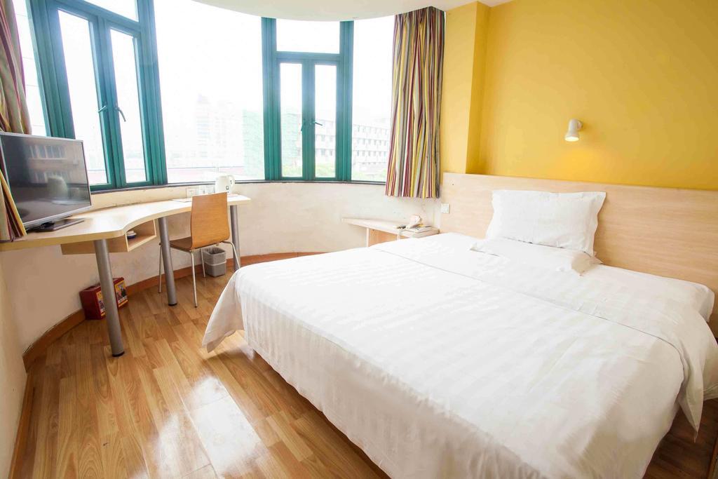 7Days Inn Foshan Dongfang Square Walmart Kamer foto